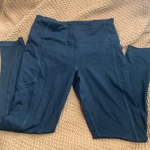 Dark Grey Victoria’s Secret Leggings M SHORT